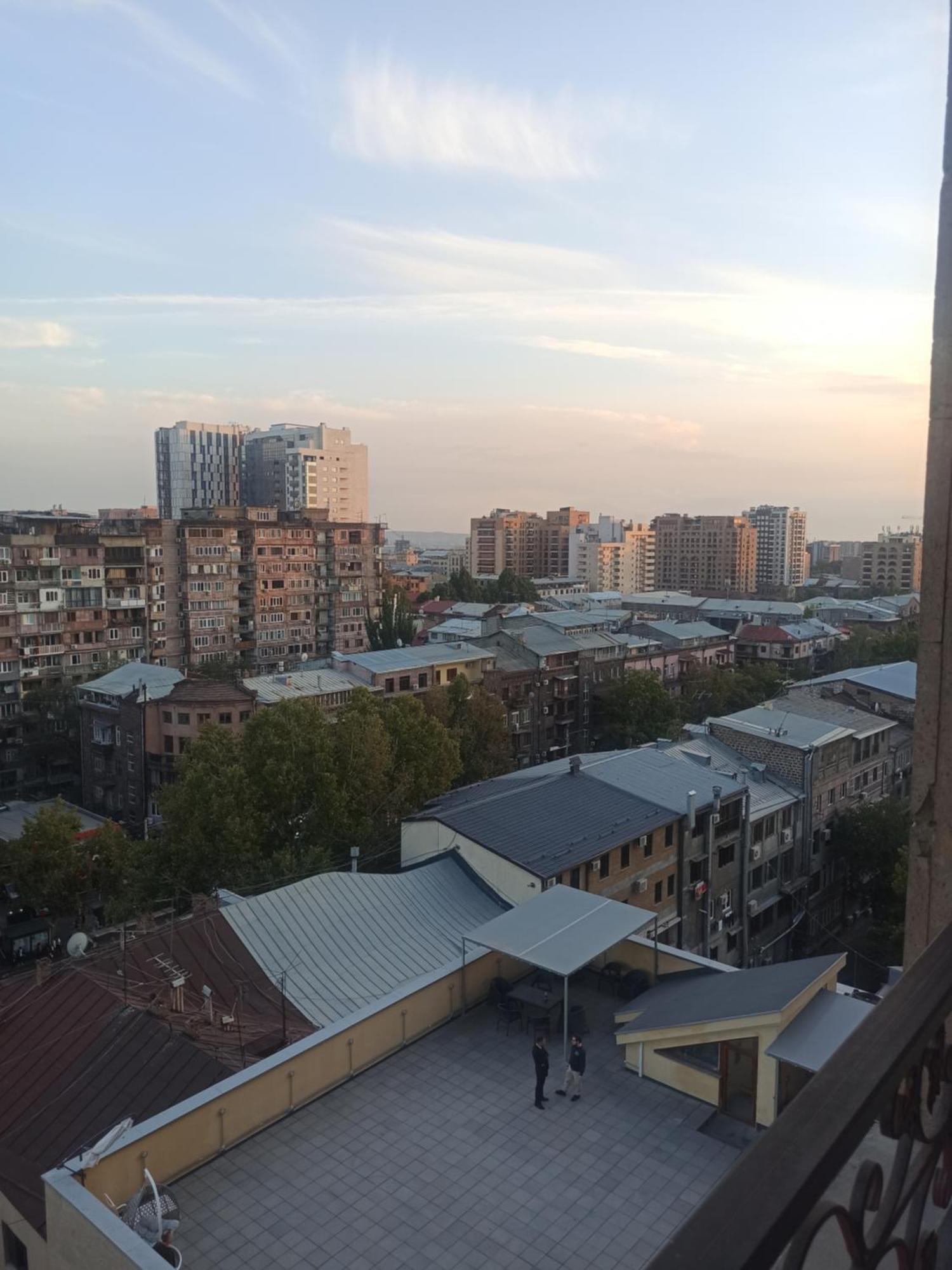 Красивая, Просторная Квартира В Самом Центре Еревана, Рядом С Оперным Театром. Erevan Exterior foto